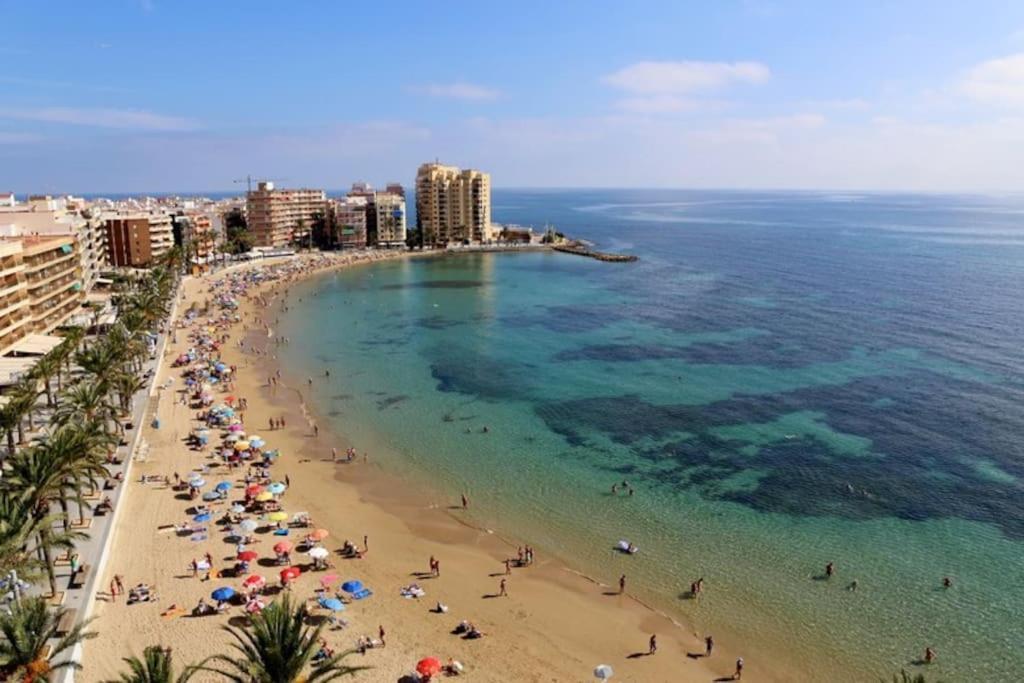 Flamenco Chill Apartment Torrevieja Dış mekan fotoğraf