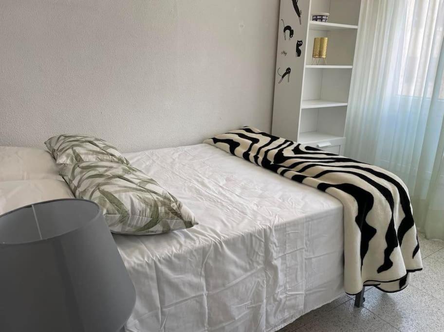 Flamenco Chill Apartment Torrevieja Dış mekan fotoğraf